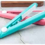 2 in 1 Mini Plastic Bag Sealer + Hair Crimper
